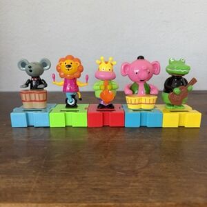 Lot of 5 Dancing Band Solar Powered Bobble Heads Connecting Animals Instruments